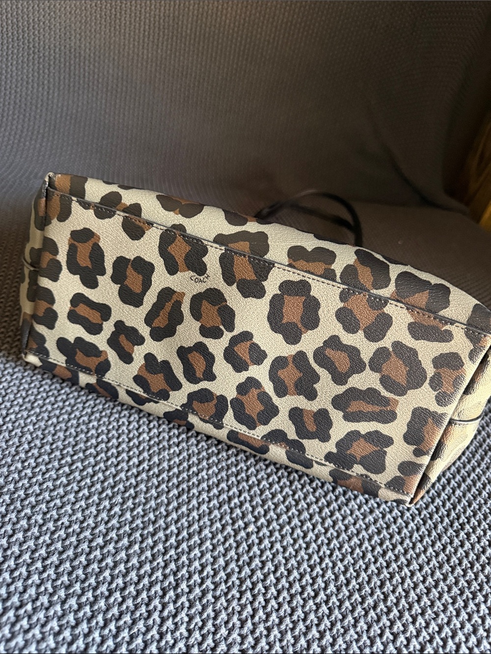 Coach Leopard Print Tote and Wallet Set - Brown/Black/Gray - Picture 6 of 15